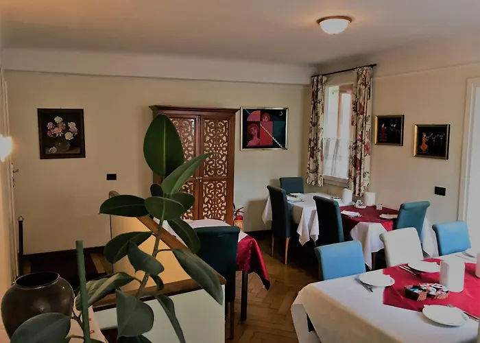 Couette-café Al Campaniel 3*