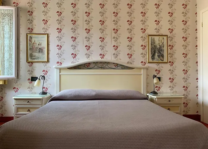 Al Campaniel Bed and breakfast 3*