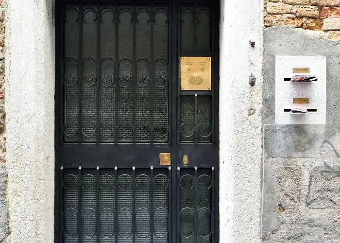 Al Campaniel Panzió Velence