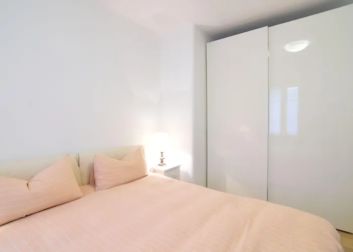 Al Campaniel 3* Velence