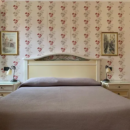 Al Campaniel Bed & Breakfast 3*